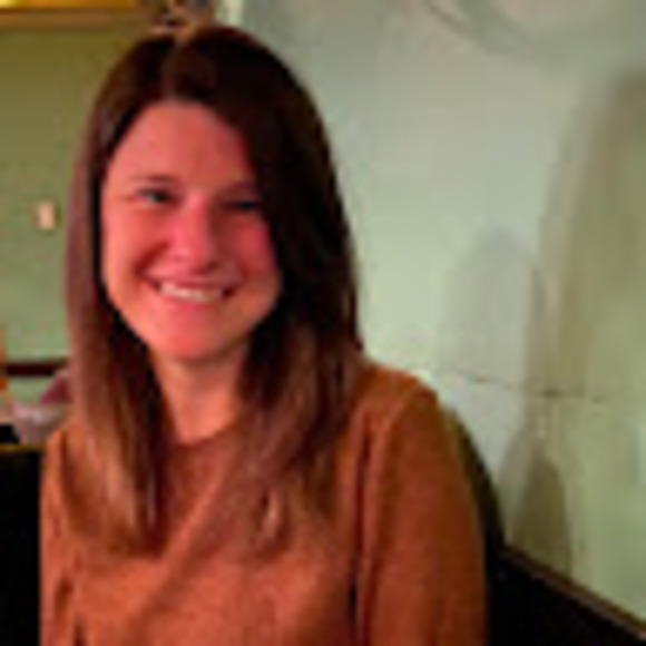 Meet your Posher, Noelle - Picture 1 of 1